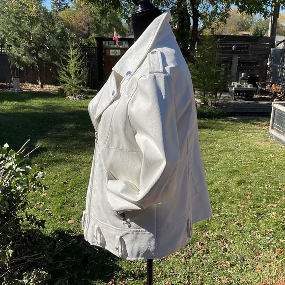 NWOT Vero Moda White Pleather Motto Jacket/Reduced Price/Note Description - Picture 2 of 14